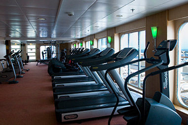 Deportes y Relax - Barco Zenith - Grupo Pullmantur Deportes y Relax - Barco Zenith - Grupo Pullmantur